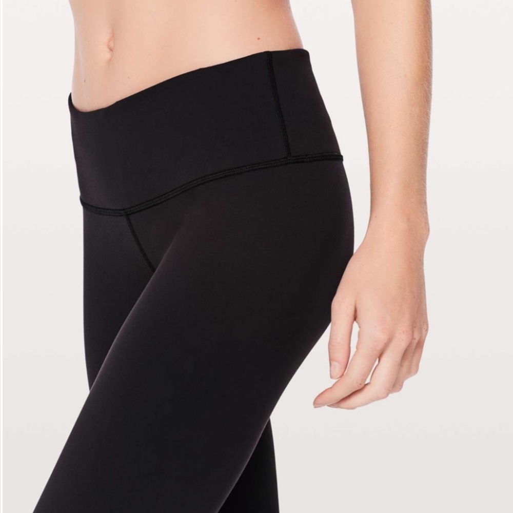 Low-rise lulu wunder under